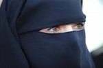Marocco: Stop alla produzione e alla vendita del burqa