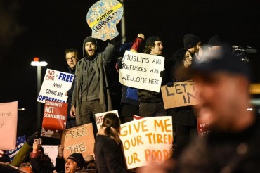 Manifestazioni in difesa dei musulmani negli aeroporti Usa + FOTO
