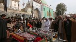 Pakistan, attentato kamikaze al santuario sufi