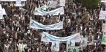 Yemen, manifestanti a Sana'a  contro il regime saudita