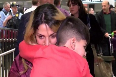 Usa:bambino di origini iraniane di 5 anni arrestato in aeroporto