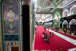 Makam Imam Husein a.s. berwarna merah di malam Muharram
