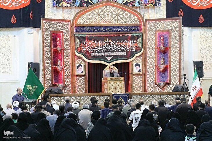 Perhimpunan Cinta Al-Quran di Makam suci Shah Cheragh (a.s)