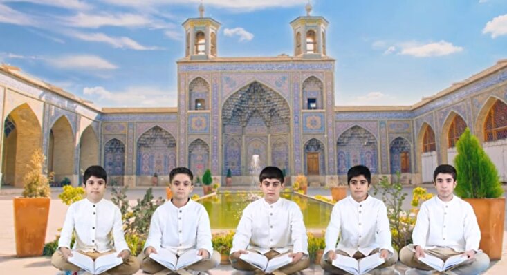 Pangkatang Pagbigkas ng Surah Al-Balad sa Pamamagitan ng Batang mga Qari
