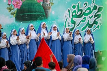 Тысячи людей отметили Мавлид-ан-Наби 2025 года в Тегеране