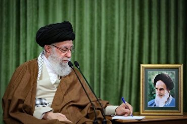 Ayatullah Khamenei: Jamhuri ya Kiislamu ya Iran ni mbeba bendera ya mfumo wa kiadilifu wa Kiislamu ulimwenguni