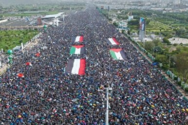 Yemen’de milyonlarca kişi  Filistin’e destek için yürüdü
