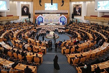 伊朗第40届国际《古兰经》比赛第三晚